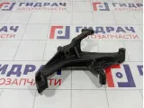 Кронштейн генератора Toyota Land Cruiser (J100) 87101-60012