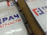 Накладка центральной консоли Toyota Land Cruiser (J100) 58811-60180-B1