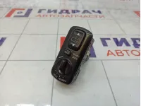 Блок кнопок Toyota Land Cruiser (J100) 89299-60010