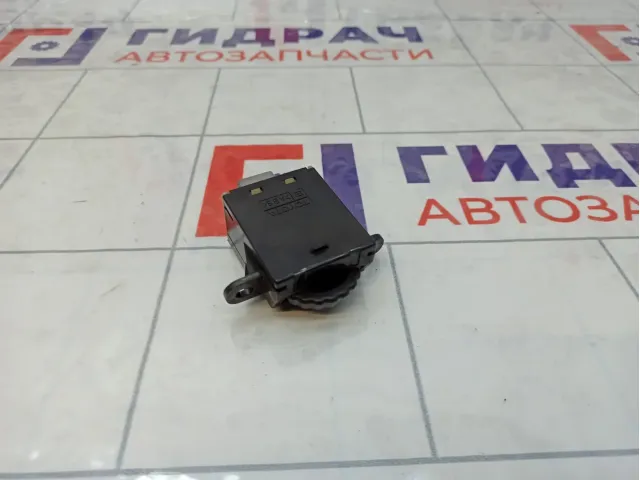 Кнопка освещения панели приборов Toyota Land Cruiser (J100) 84119-60050