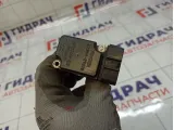 Расходомер воздуха (массметр) Toyota Land Cruiser (J100) 22204-27010