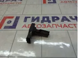 Расходомер воздуха (массметр) Toyota Land Cruiser (J100) 22204-27010