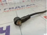 Ограничитель двери багажника Toyota Land Cruiser (J100) 65706-60021