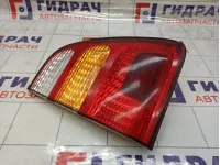Фонарь задний внутренний левый Toyota Land Cruiser (J100) 81590-60060