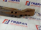 Усилитель переднего бампера Toyota Land Cruiser (J100) 52110-60010