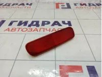 Отражатель в бампер задний Toyota Land Cruiser (J100)