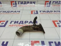 Фланец двигателя системы охлаждения Toyota Land Cruiser (J100) 16304-17040