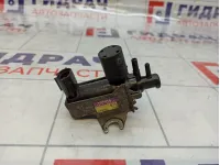 Клапан электромагнитный Toyota Land Cruiser (J100) 25819-33010
