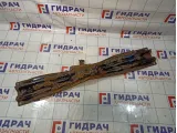 Кронштейн крепления запасного колеса Toyota Land Cruiser (J100) 51281-60110