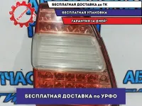 Фонарь задний внутренний левый Toyota Land Cruiser 100 81590-60150.