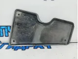 Накладка сервисного отверстия задней двери правая Toyota Land Cruiser 100 67848-60050.