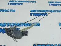 Замок двери задней правой Toyota Land Cruiser 100 69060-60060. Дефект.
