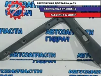 Накладка центральной стойки левая Toyota Land Cruiser 100 62420-60010.