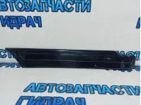 Молдинг заднего крыла левого Toyota Land Cruiser 100 75652-60180. Дефект.