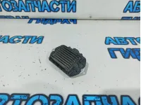Резистор отопителя Toyota Land Cruiser 100 49930-02080.