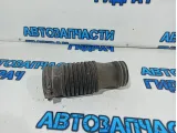 Патрубок воздушного фильтра Toyota Land Cruiser 100 17881-17060.