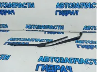 Поводок стеклоочистителя передний правый Toyota Land Cruiser 100 85211-60200.