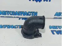 Патрубок воздушного фильтра Toyota Land Cruiser 100 52810-60010.