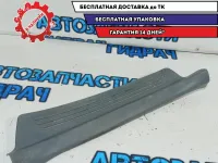 Накладка порога задняя левая Toyota Land Cruiser 100 67918-60030.