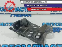 Кронштейн домкрата Toyota Land Cruiser 100 58709-60040.