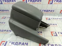 Подлокотник Toyota Land Cruiser (J100) 5890160240