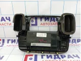 Блок управления климатической установкой Toyota Land Cruiser (J100) 84010-60031
