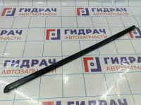 Накладка стекла заднего левого Toyota Land Cruiser (J100) 7564260021