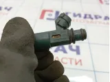 Форсунка инжекторная электрическая Toyota Land Cruiser (J100) 23250-50040