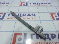Направляющая стекла двери передней левой Toyota Land Cruiser (J100) 67404-60090