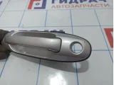 Ручка двери передней наружная левая Toyota Land Cruiser (J100) 69220-60070-B0
