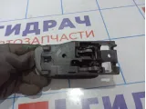 Ручка двери внутренняя левая Toyota Land Cruiser (J100) 69206-30150-B2