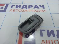 Ручка двери внутренняя правая Toyota Land Cruiser (J100) 69205-30150-B2