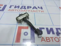 Ограничитель двери передней Toyota Land Cruiser (J100) 68610-60051