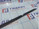 Накладка стекла заднего правого Toyota Land Cruiser (J100) 75730-60040
