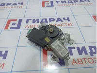 Моторчик люка Toyota Land Cruiser (J100) 63260-60060