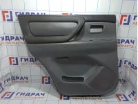 Обшивка двери задней левой Toyota Land Cruiser (J100) 67640-60530-B0