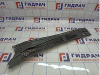 Решетка стеклоочистителя левая Toyota Land Cruiser (J100) 55782-60030