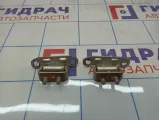 Петли двери багажника Toyota Land Cruiser (J100)