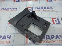 Накладка декоративная на кулису КПП Toyota Land Cruiser (J100) 58804-60130