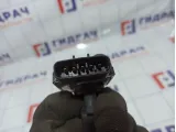 Расходомер воздуха (массметр) Toyota Land Cruiser (J100) 22204-75020