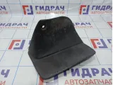 Брызговик задни левый Toyota Land Cruiser (J100)
