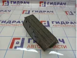 Накладка под левую ногу Toyota Land Cruiser (J100) 58192-60040