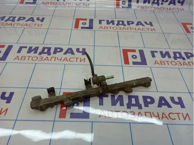 Рейка топливная (рампа) правая Toyota Land Cruiser (J100) 23807-50050