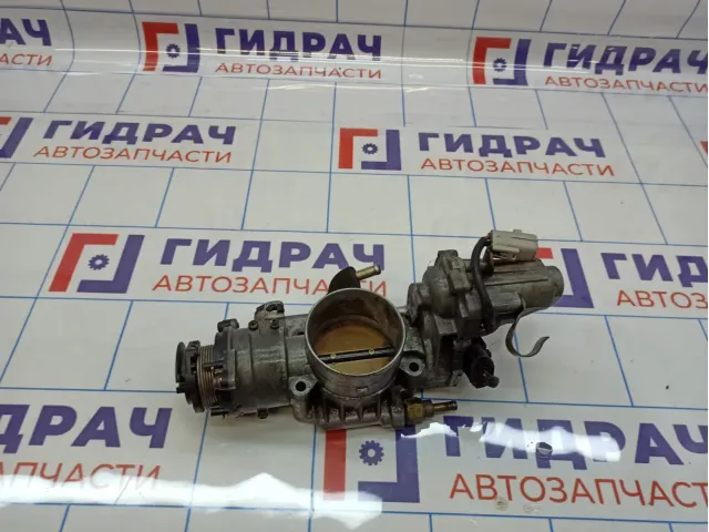 Заслонка дроссельная электрическая Toyota Land Cruiser (J100) 22030-50141