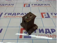 Кронштейн двигателя Toyota Land Cruiser (J100) 12311-50090