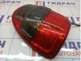 Фонарь задний наружный левый Toyota Land Cruiser (J100) 81560-60490