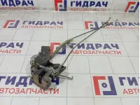 Замок двери задней правой Toyota Land Cruiser 6905060061