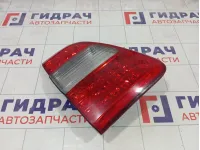 Фонарь задний внутренний левый Toyota Land Cruiser 8159060060