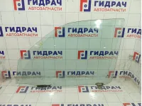 Стекло двери передней левой Toyota Land Cruiser 6810260220