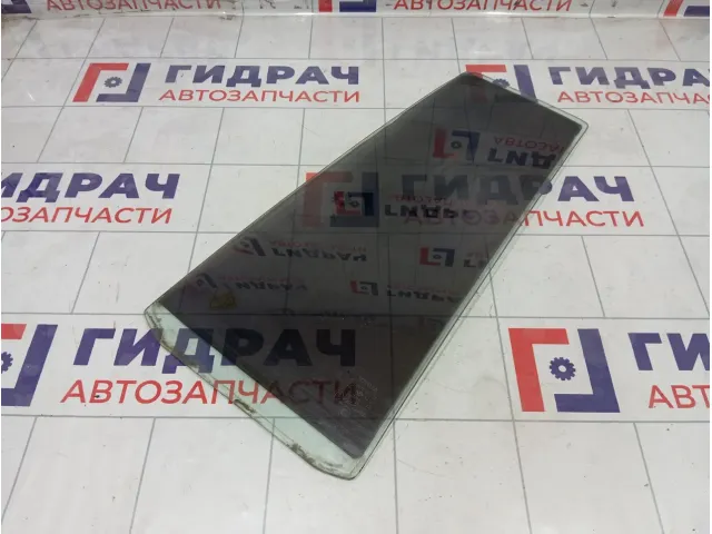 Стекло двери задней левой Toyota Land Cruiser 6812460160